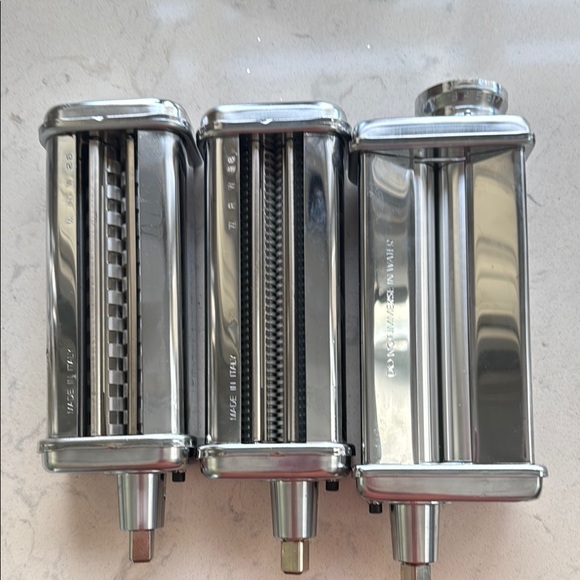 KitchenAid Silver Pasta Roller and Cutter Set - Picture 2 of 4